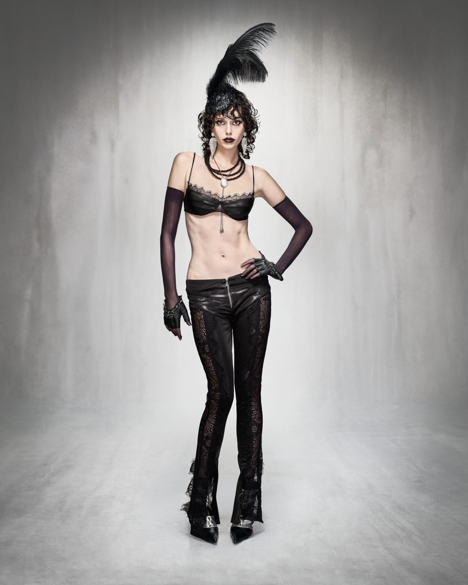 VESPER LACE SET